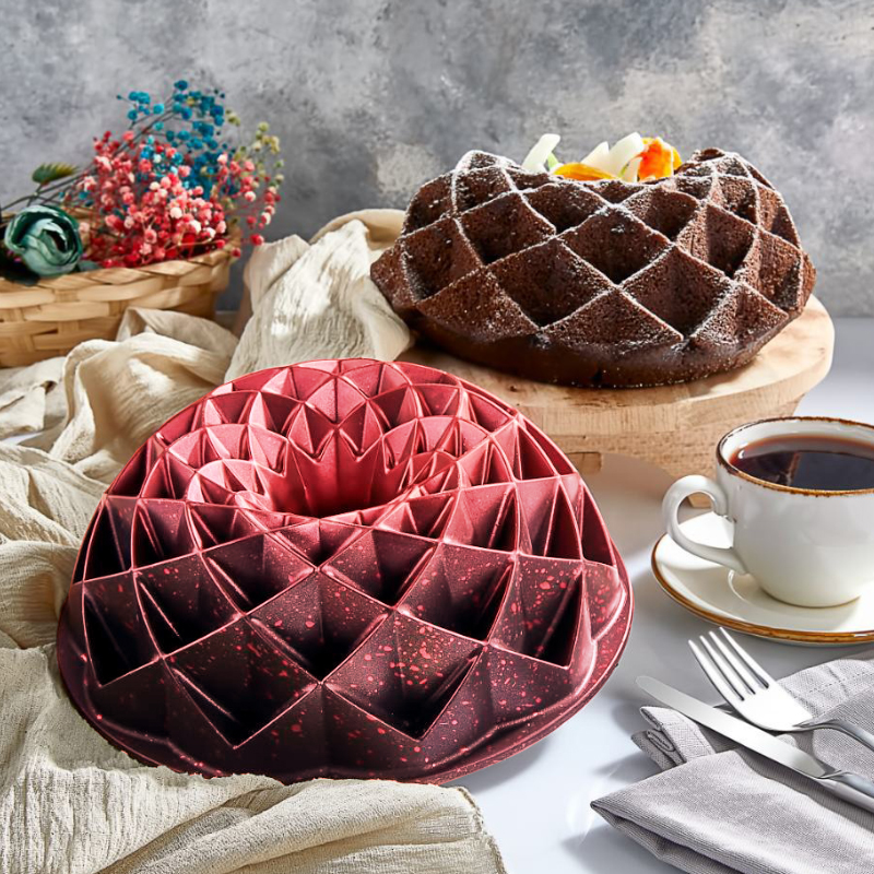 MOULE GATEAU GRANIT 26 CM MIX ROUGE/NOIR