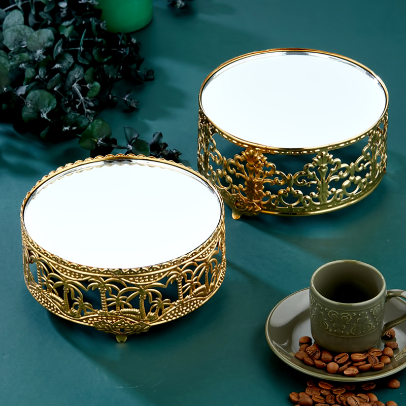 PRESENTOIR DECO METAL 18 CM MODELE OR 