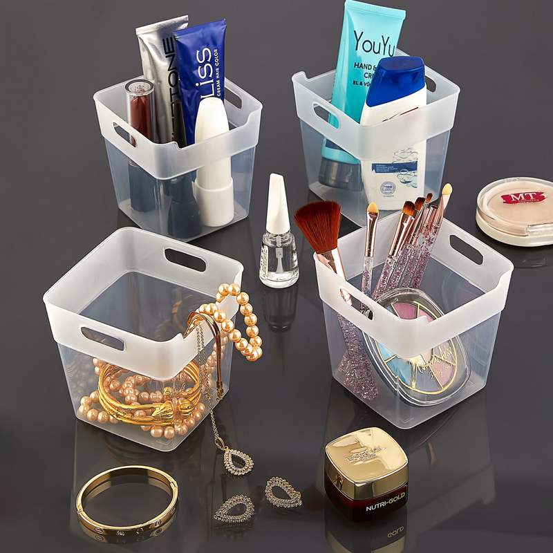 ORGANIZER PLASTIQUE 10X10X10 CM 750 CC. MODELE TRANSPARENT