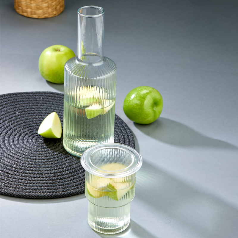 BOUTEILLE + VERRE DE NUIT 1200 CC + 325 CC EN PLASTIQUE CRYSTAL