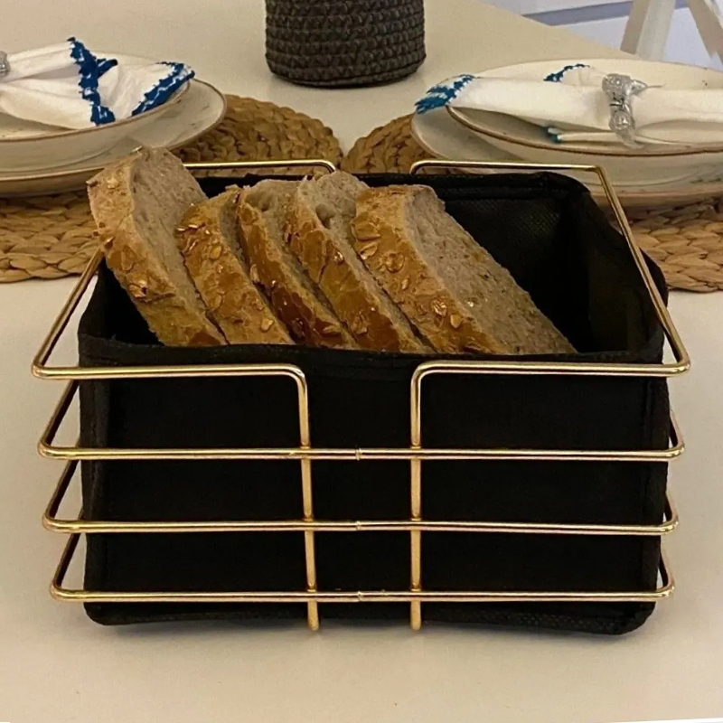 PANIER A PAIN DECO METAL 20*20*11 CM MODELE OR