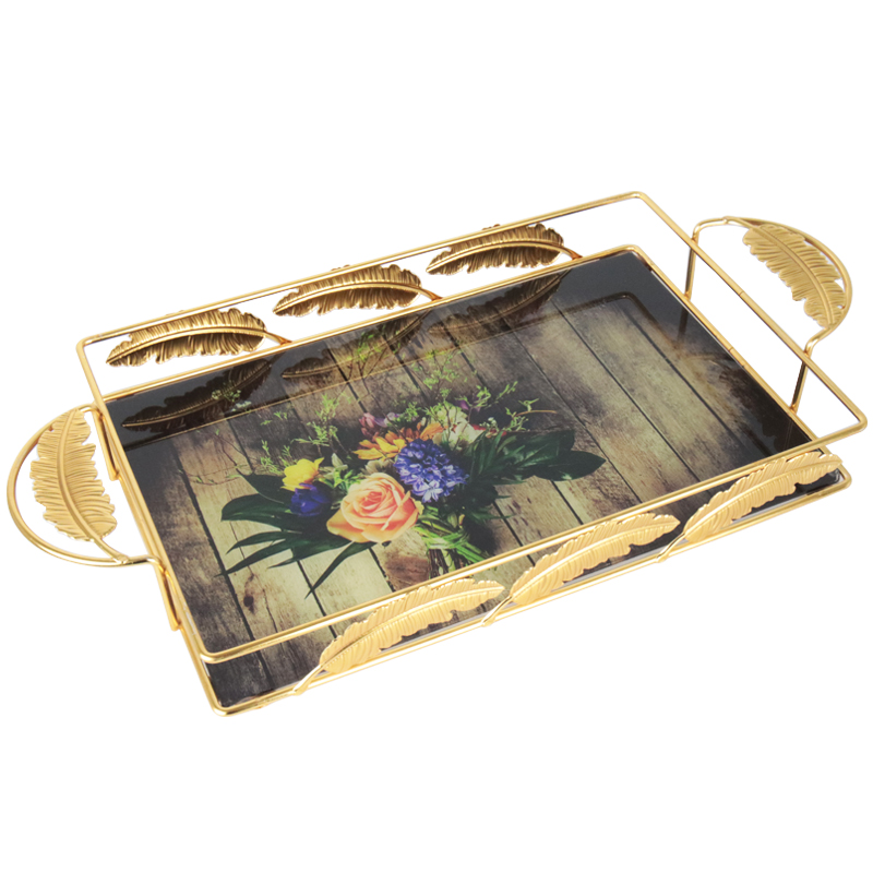 PLATEAU DECO METAL 36X24 CM AVEC MOTIF MODELE OR