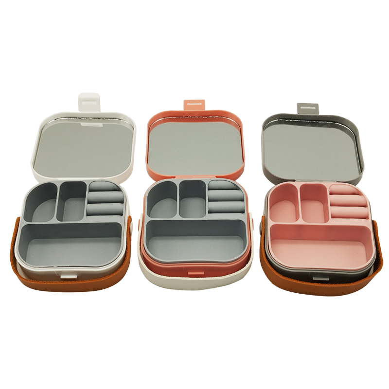 BOITE A BIJOUX 9X9X4 CM PLASTIQUE+SILICONE+SIMILI CUIR MIX MAUVE / BEIGE / BLANC