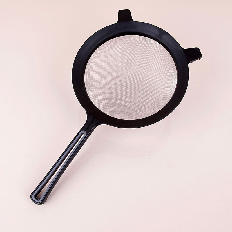PASSOIRE INOX 17 CM