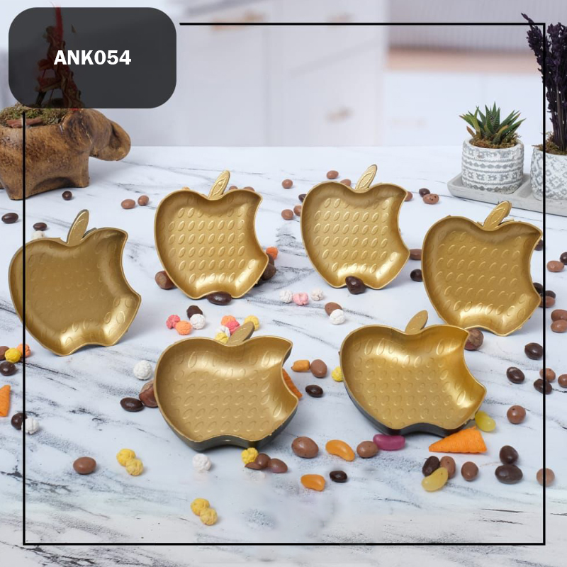 SET 6 ASSIETTES PLASTIQUE POMME 6 X 11X10 CM
