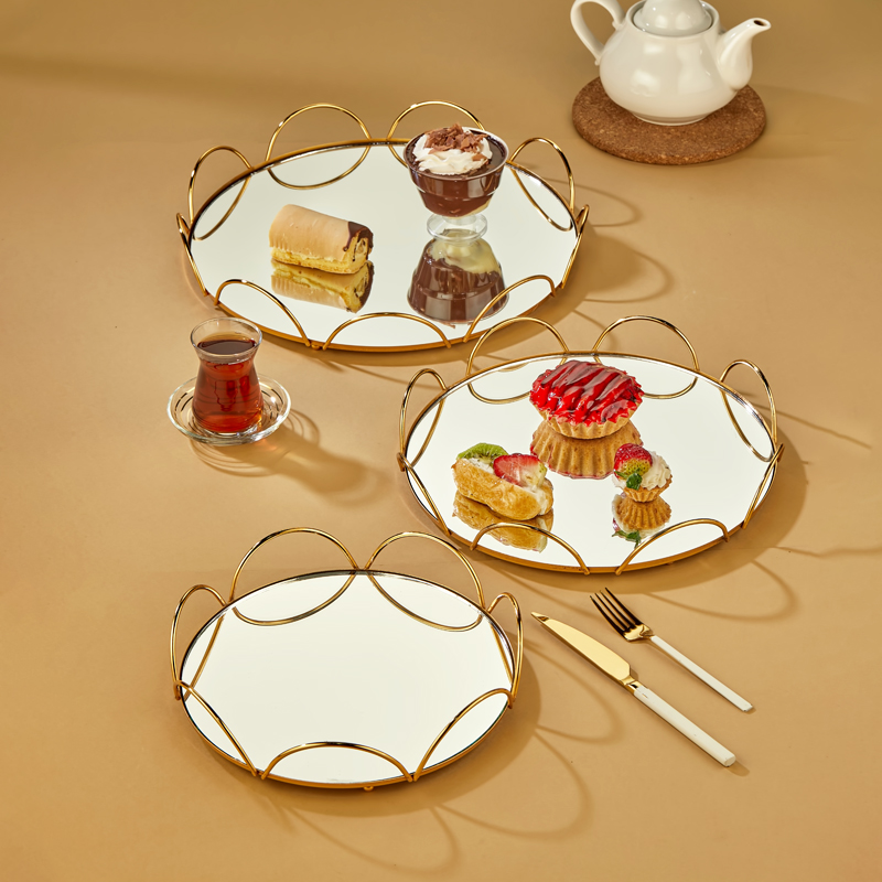 SET 3 PLATEAUX METAL ROND MODELE OR 25-30-35 CM 