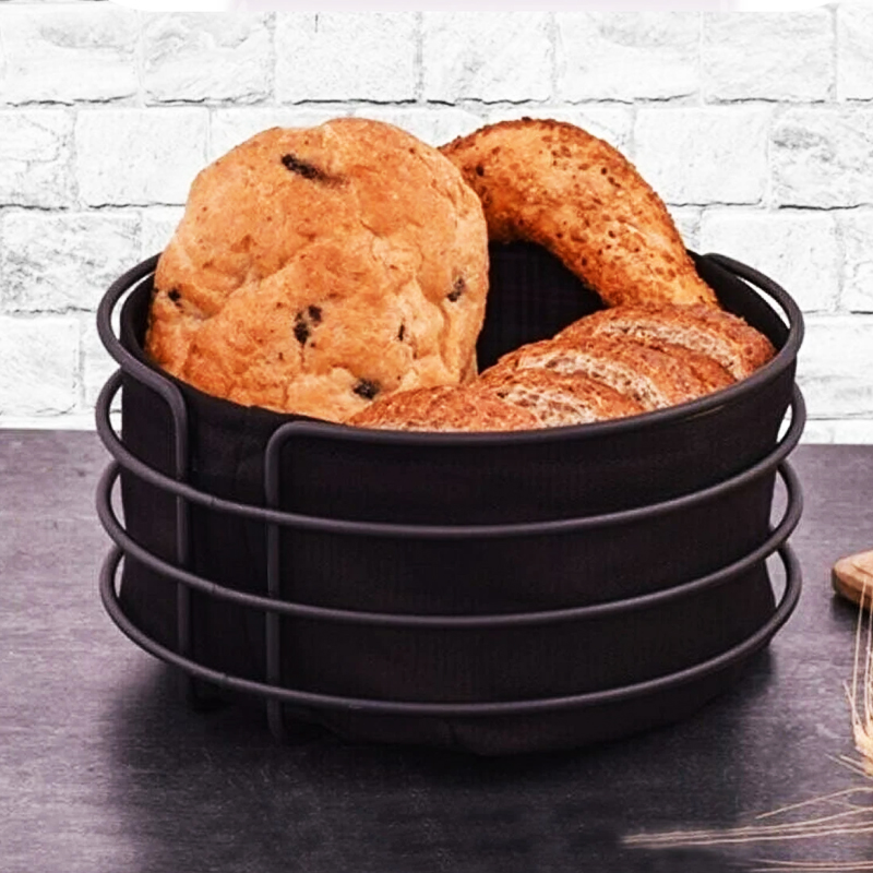 PANIER A PAIN DECO METAL 20*11 CM COULEUR NOIRE