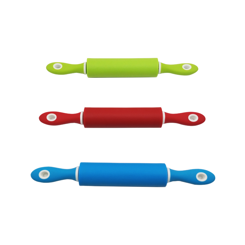 Rouleau à patisserie en silicone 47 cm mix couleur Rouge / Bleu / Vert