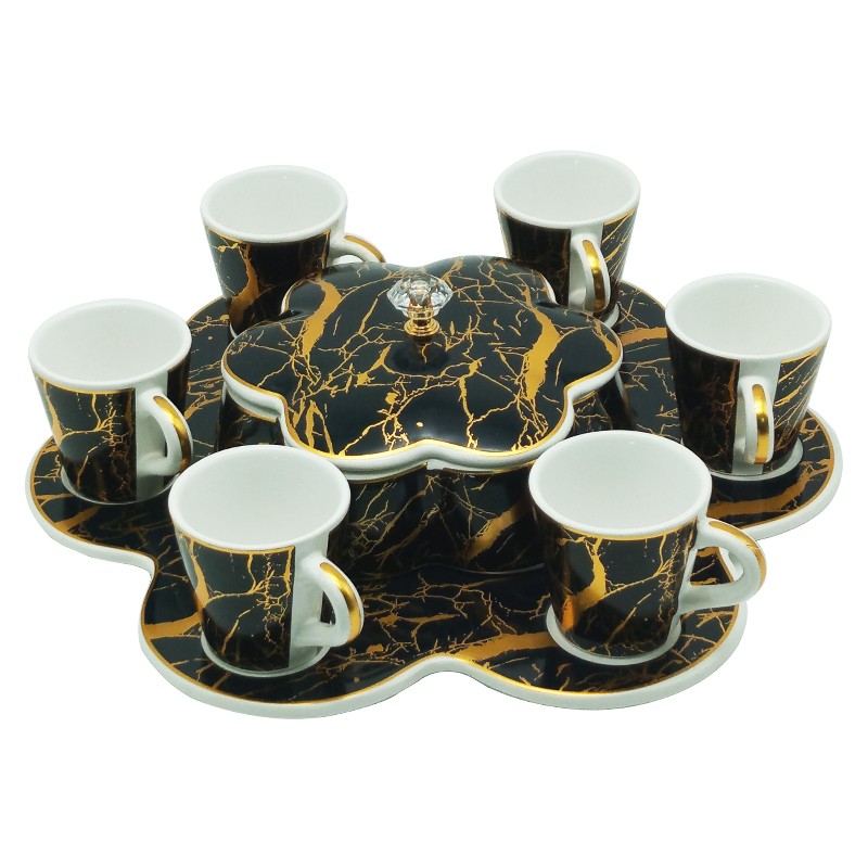 Set 8 pièces en céramique 33x30 cm mix couleur Noir / Blanc