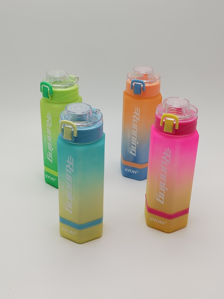 Bouteille plastique 750 ML couleurs vert - rose - orange - bleu mix