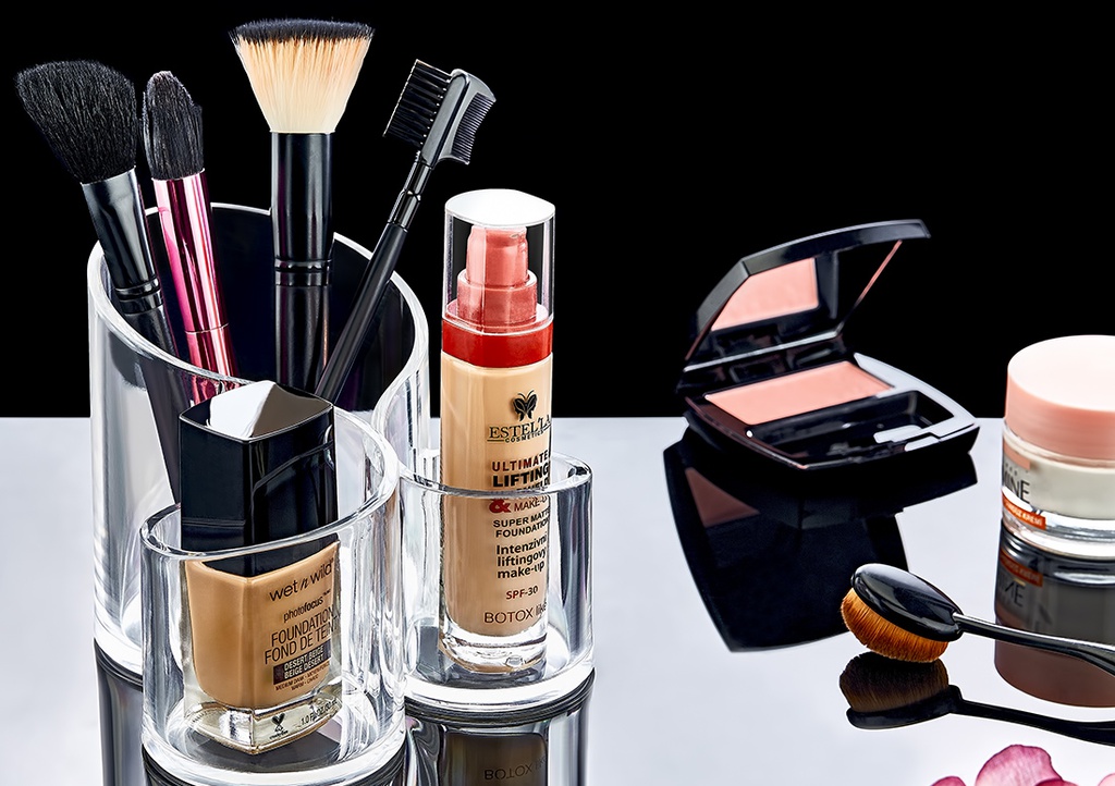 RANGEMENT MAQUILLAGE